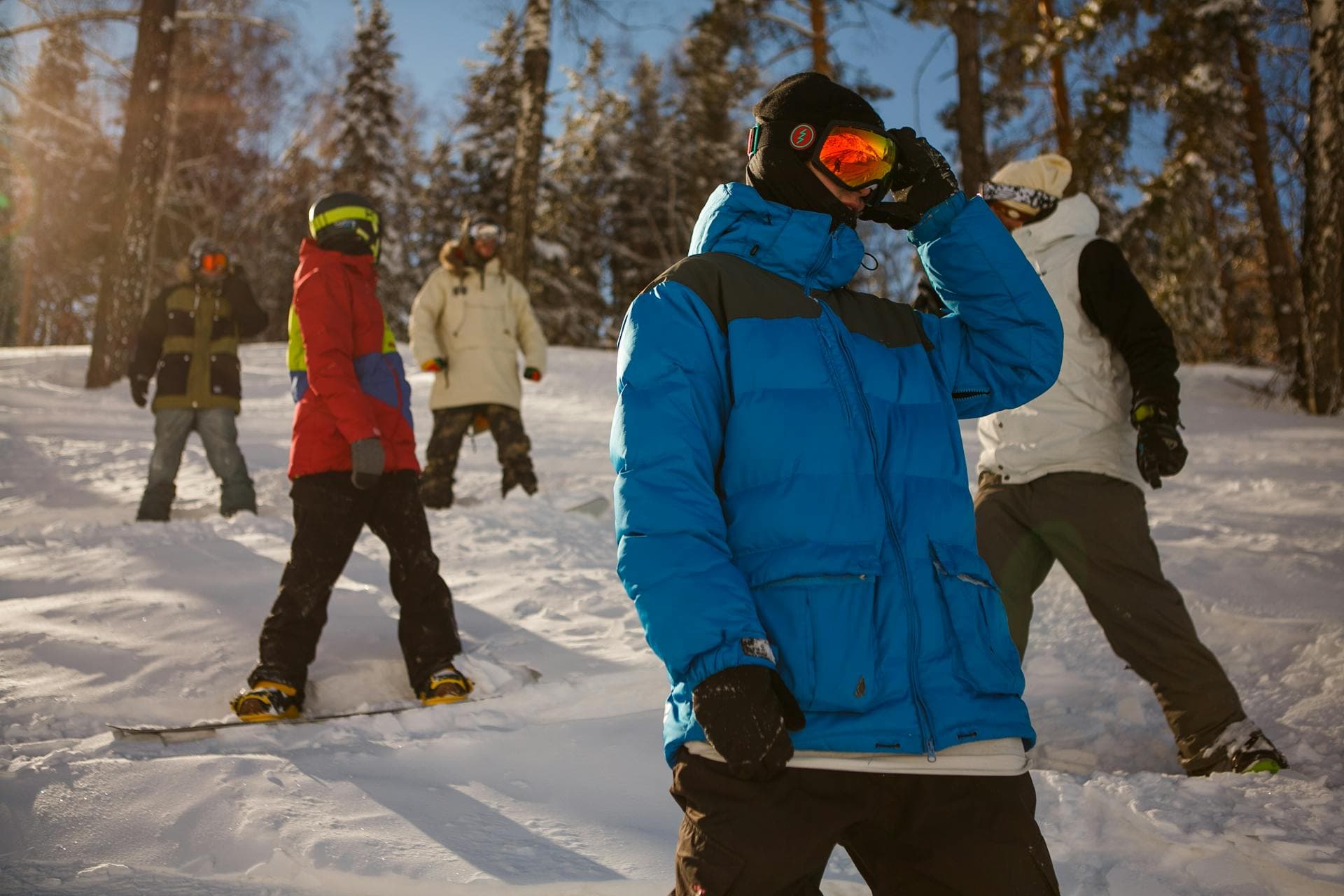 Snowboarders on the slopes of Borovets